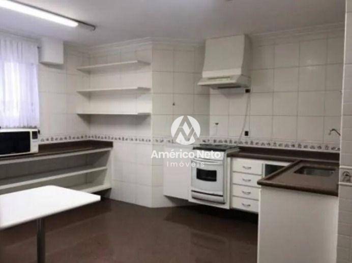 Apartamento à venda com 3 quartos, 238m² - Foto 14