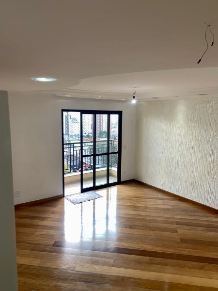 Apartamento à venda com 3 quartos, 87m² - Foto 3