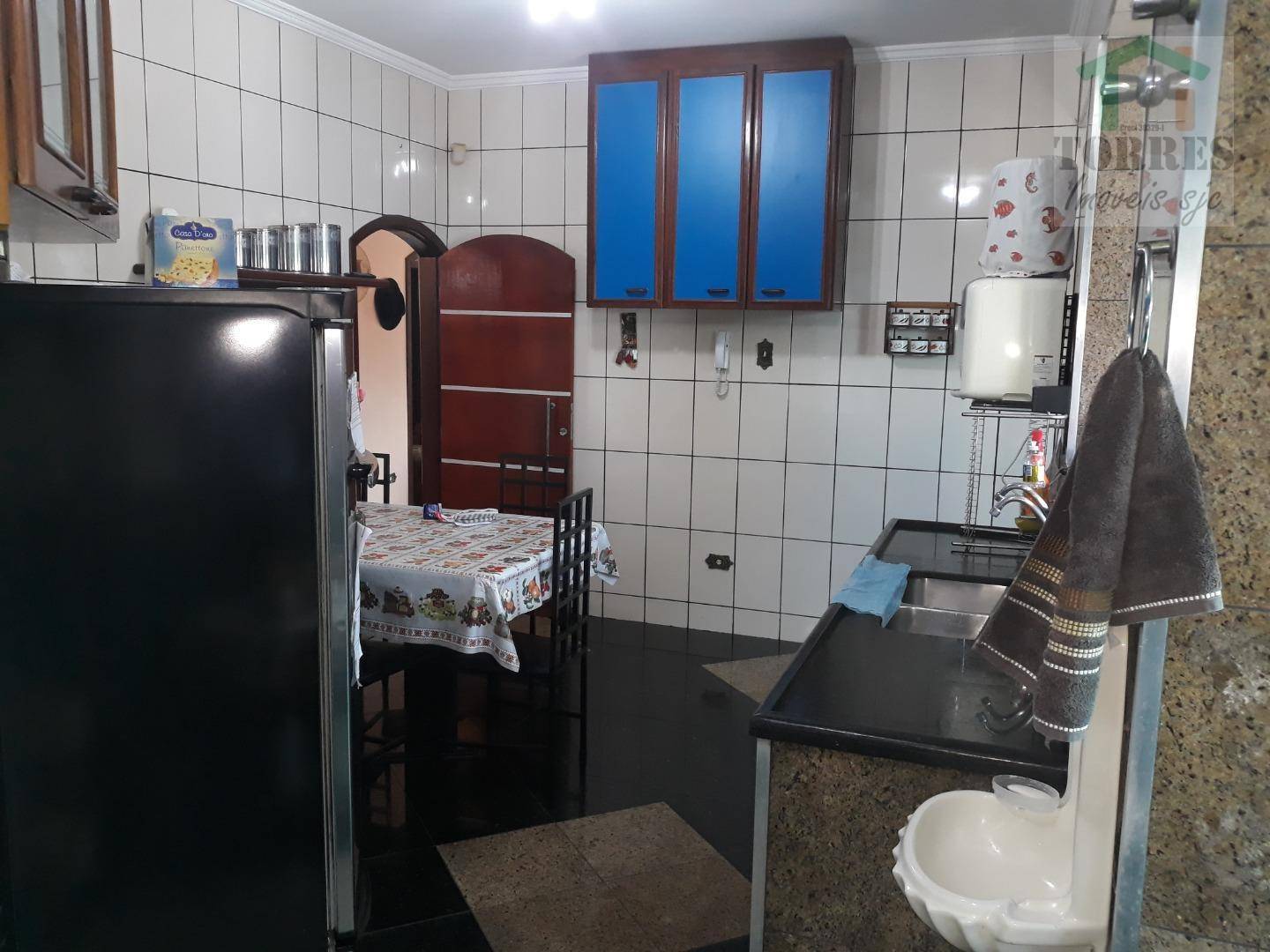 Sobrado à venda com 5 quartos, 480m² - Foto 4