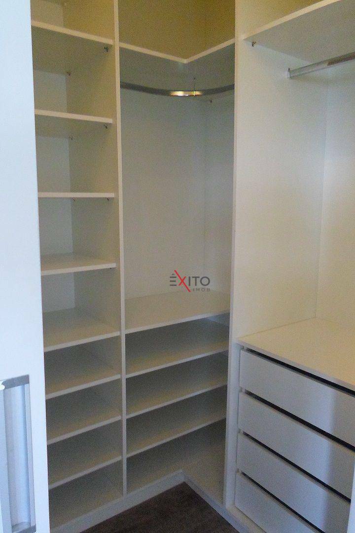 Apartamento à venda com 3 quartos, 111m² - Foto 13