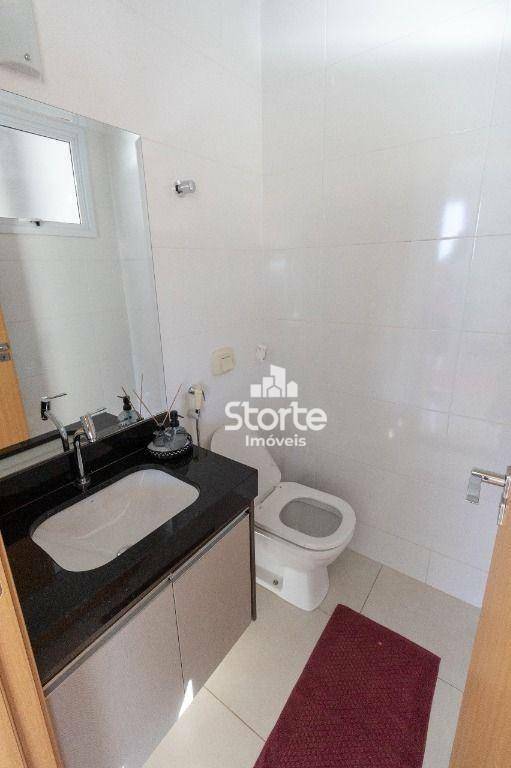 Apartamento à venda com 4 quartos, 226m² - Foto 18