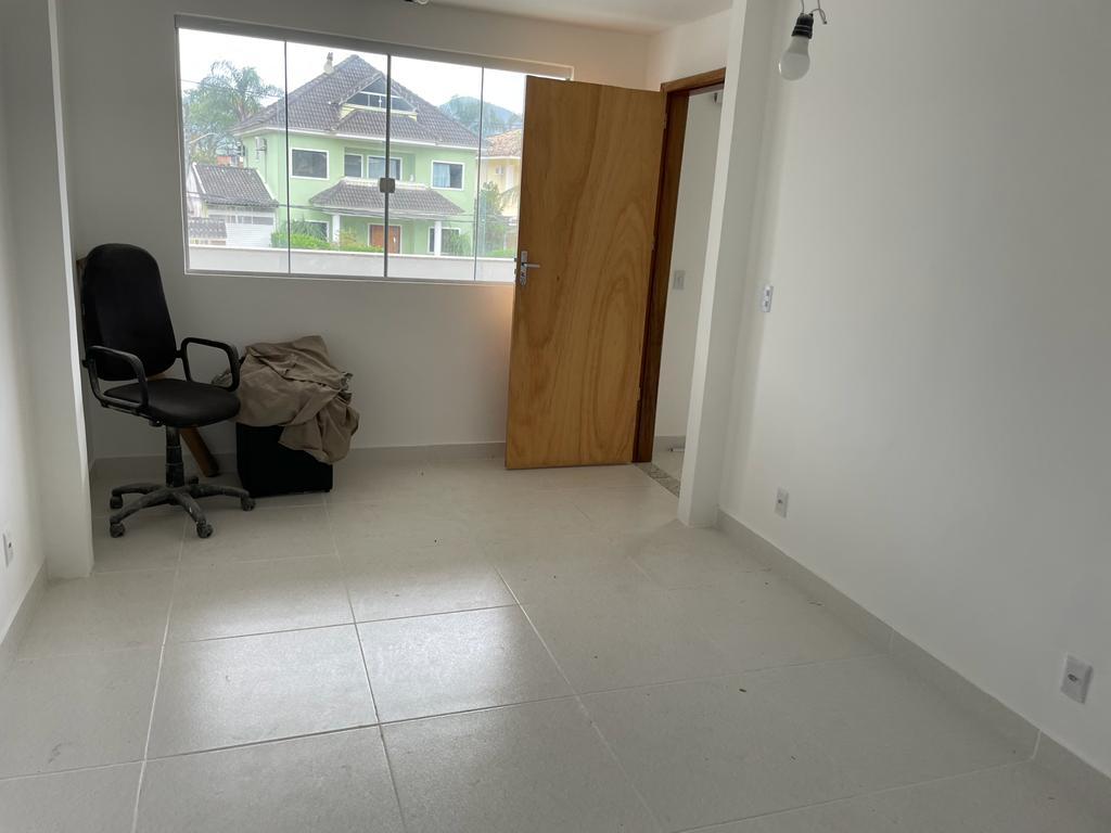 Casa de Condomínio à venda com 4 quartos, 300m² - Foto 13