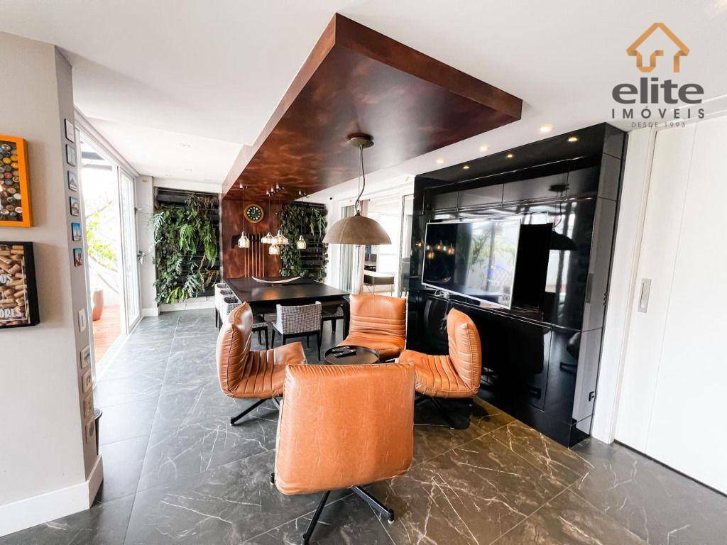 Casa de Condomínio à venda com 4 quartos, 600m² - Foto 7