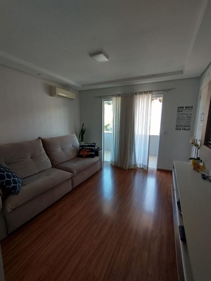 Apartamento à venda com 2 quartos, 70m² - Foto 9