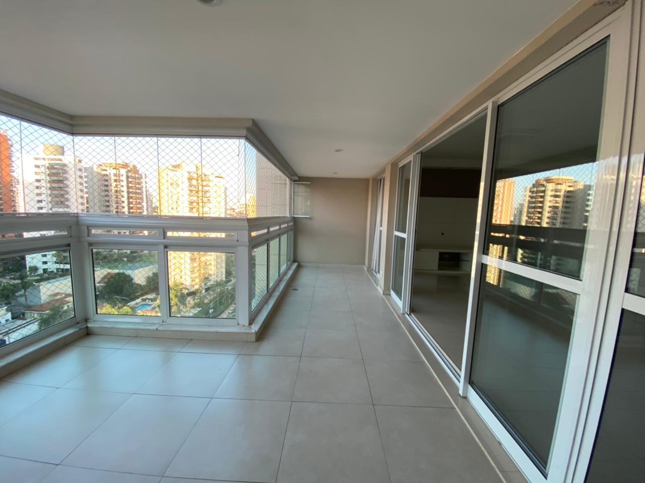 Apartamento à venda com 3 quartos, 154m² - Foto 10