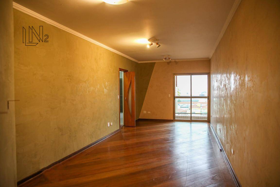 Apartamento para alugar com 3 quartos, 105m² - Foto 5