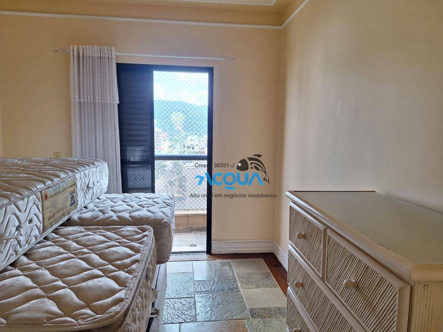 Apartamento à venda com 3 quartos, 170m² - Foto 10