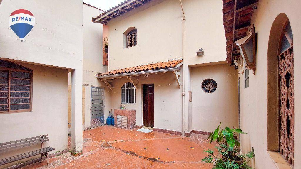 Sobrado à venda com 3 quartos, 210m² - Foto 28