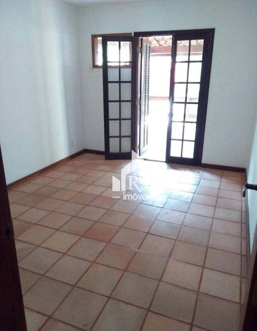 Casa à venda com 3 quartos, 138m² - Foto 9