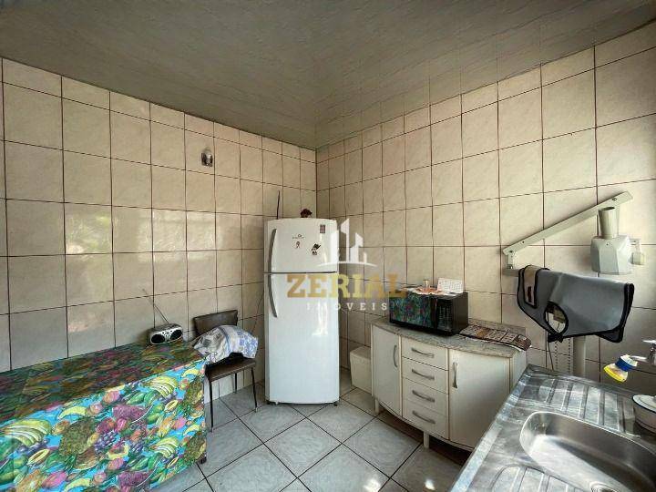 Sobrado à venda com 3 quartos, 195m² - Foto 34