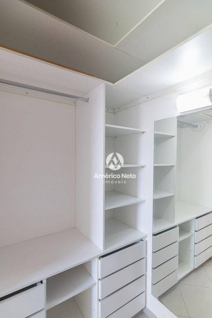 Apartamento para alugar com 4 quartos, 140m² - Foto 36