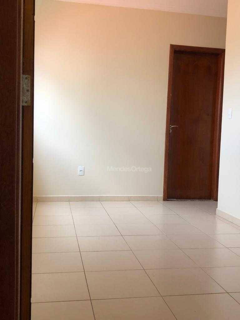 Apartamento à venda com 2 quartos, 65m² - Foto 3