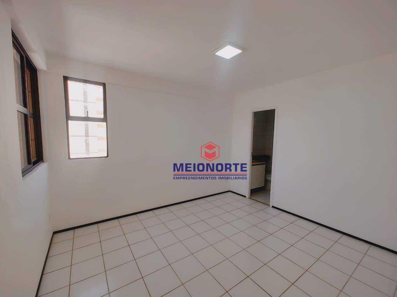 Apartamento para alugar com 3 quartos, 94m² - Foto 21