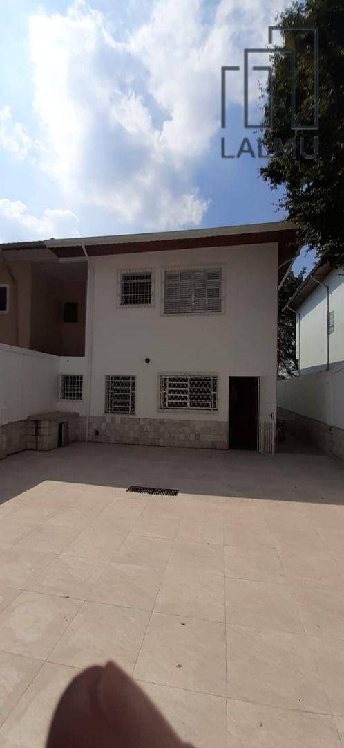 Casa para alugar com 3 quartos, 256m² - Foto 5