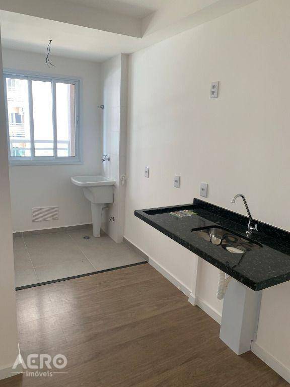 Apartamento à venda com 2 quartos, 60m² - Foto 12