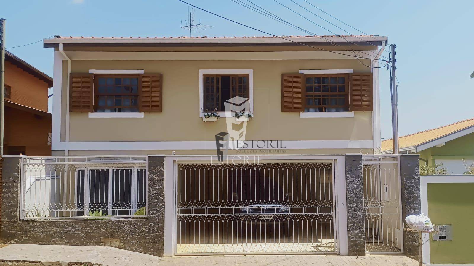 Sobrado à venda com 2 quartos, 192m² - Foto 1