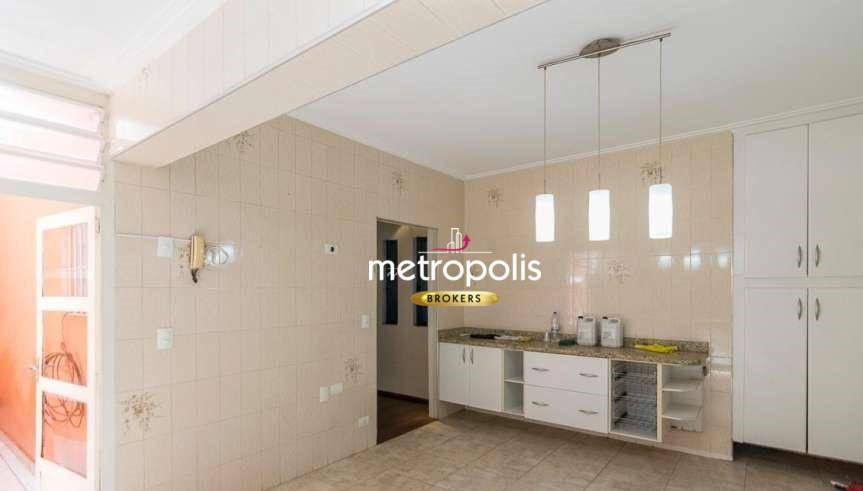 Sobrado à venda com 3 quartos, 270m² - Foto 4