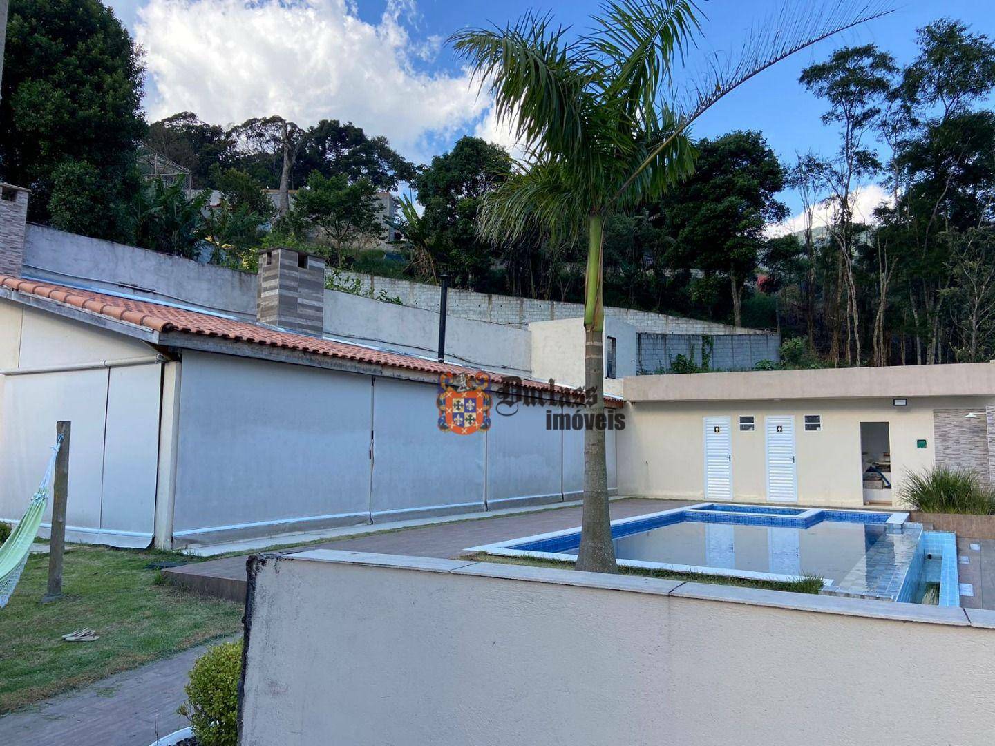 Chácara à venda com 6 quartos, 305m² - Foto 9