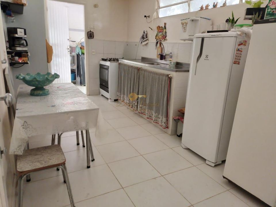 Casa à venda com 3 quartos, 200m² - Foto 21