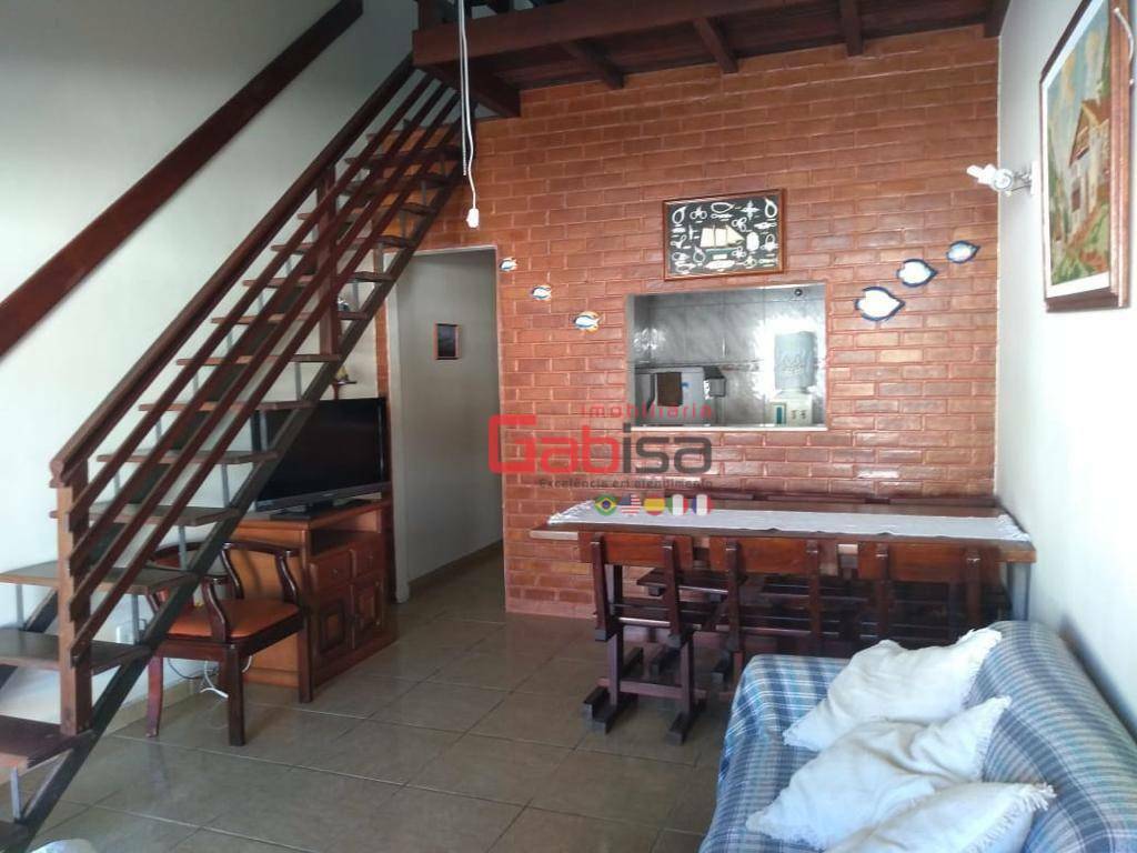 Casa à venda com 2 quartos, 70m² - Foto 5