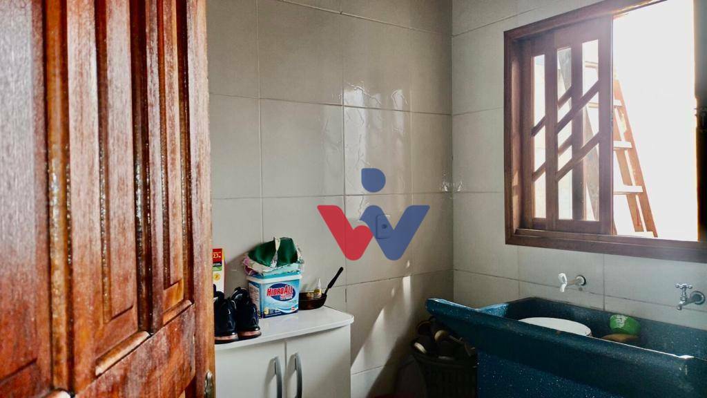 Sobrado à venda com 3 quartos, 240m² - Foto 29