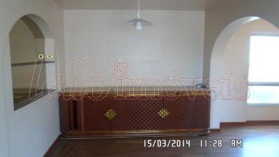 Apartamento para alugar com 3 quartos, 150m² - Foto 2