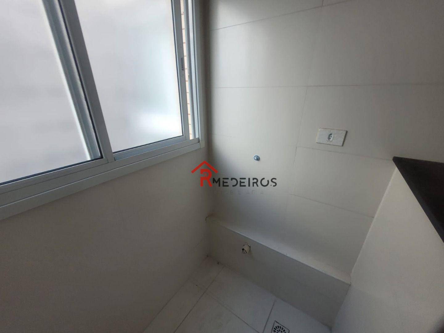 Apartamento à venda com 2 quartos, 60m² - Foto 8