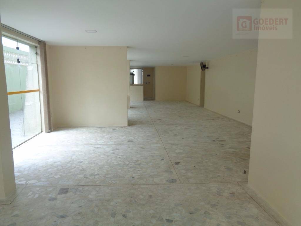 Apartamento para alugar com 1 quarto, 42m² - Foto 26