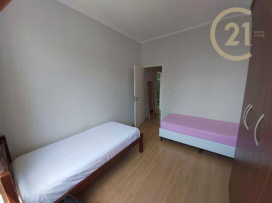 Apartamento para alugar com 3 quartos, 82m² - Foto 9