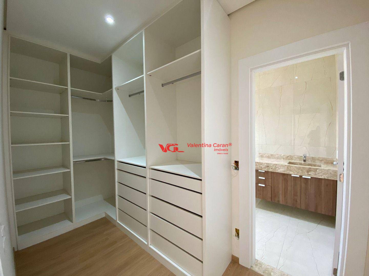 Sobrado à venda com 3 quartos, 320M2 - Foto 35