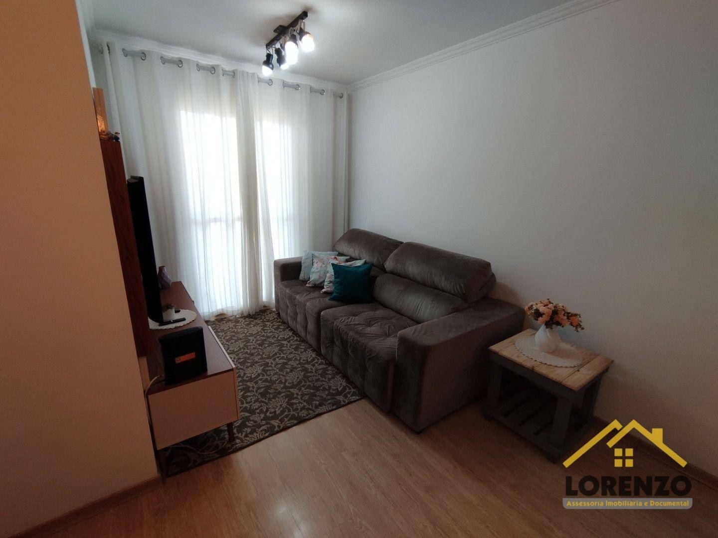 Apartamento à venda com 3 quartos, 60m² - Foto 2