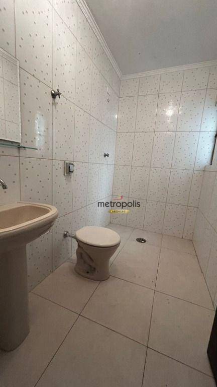 Sobrado para alugar com 3 quartos, 250m² - Foto 4