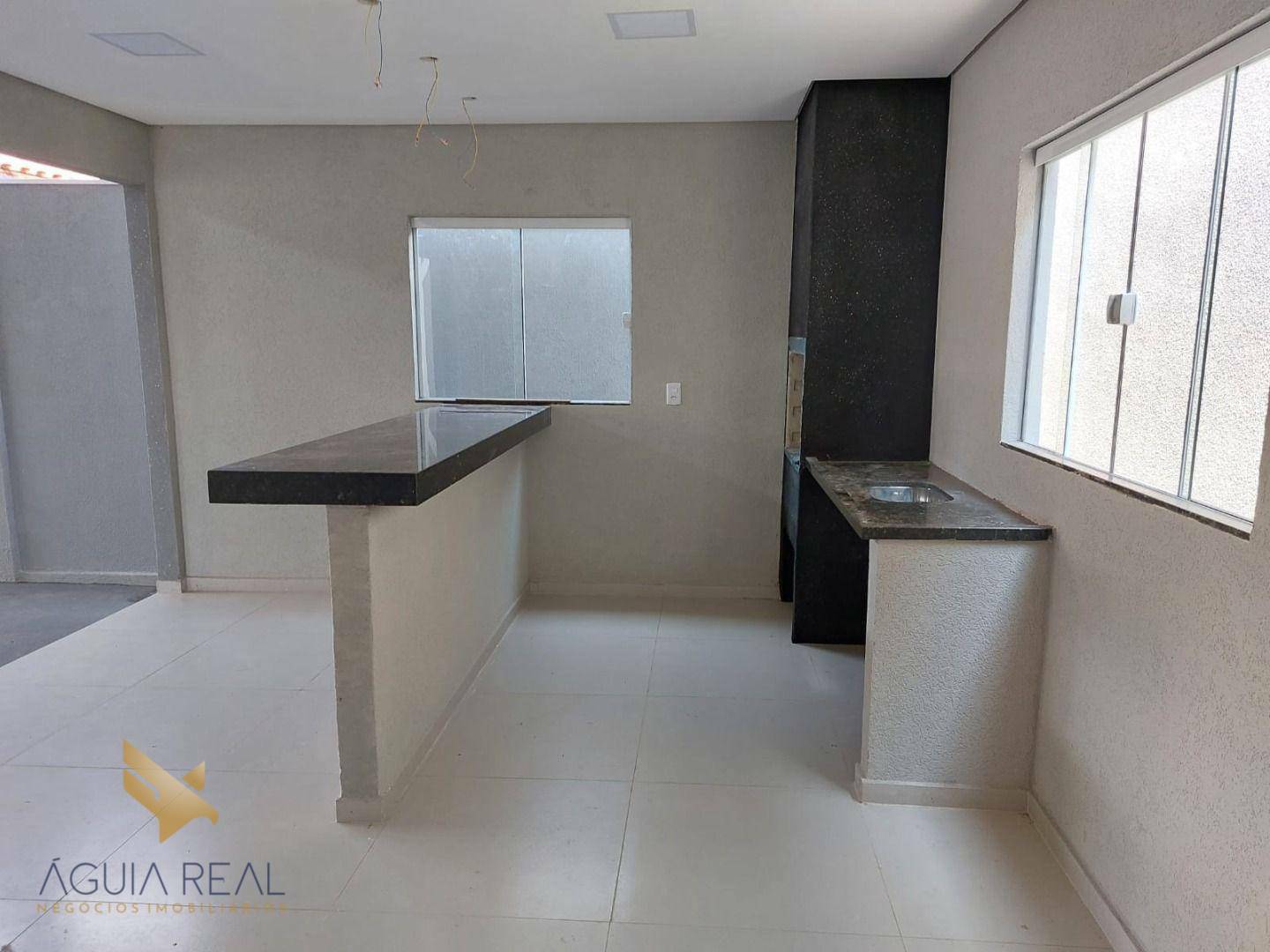 Casa à venda com 3 quartos, 230m² - Foto 6