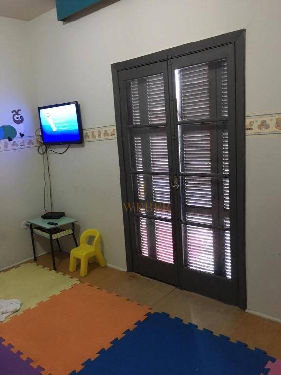 Sobrado à venda com 4 quartos, 330m² - Foto 22
