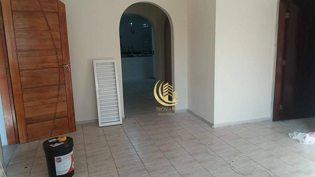 Casa à venda com 3 quartos, 140m² - Foto 9