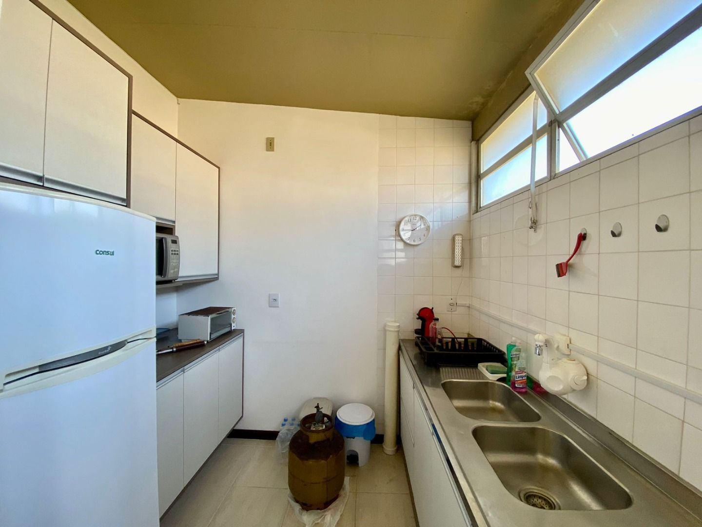 Casa à venda com 3 quartos, 226m² - Foto 18