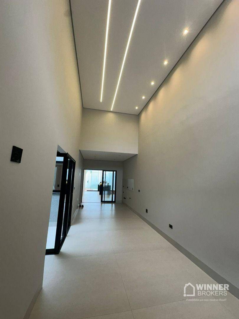 Casa à venda com 3 quartos, 174m² - Foto 7