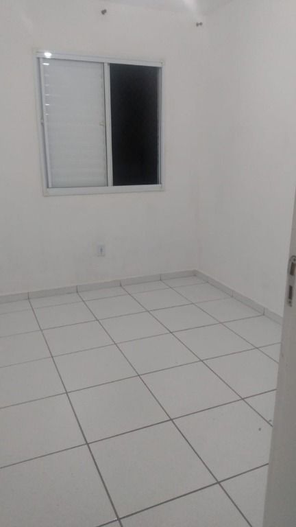 Apartamento à venda com 2 quartos, 49m² - Foto 12