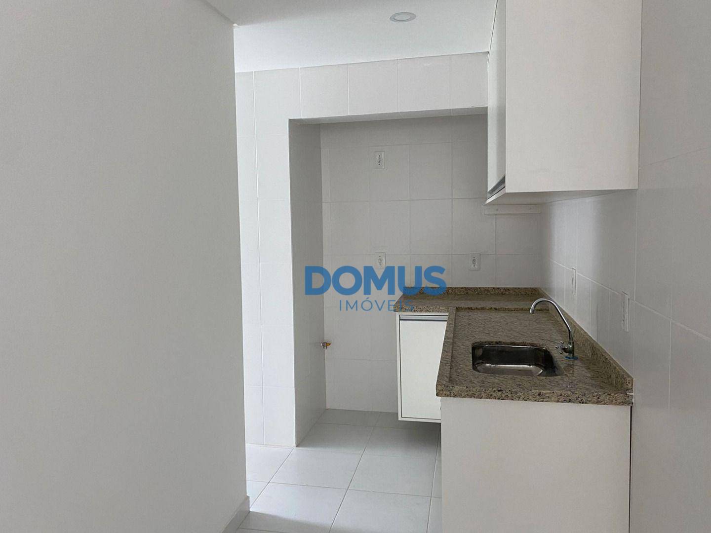 Apartamento à venda com 2 quartos, 65m² - Foto 9