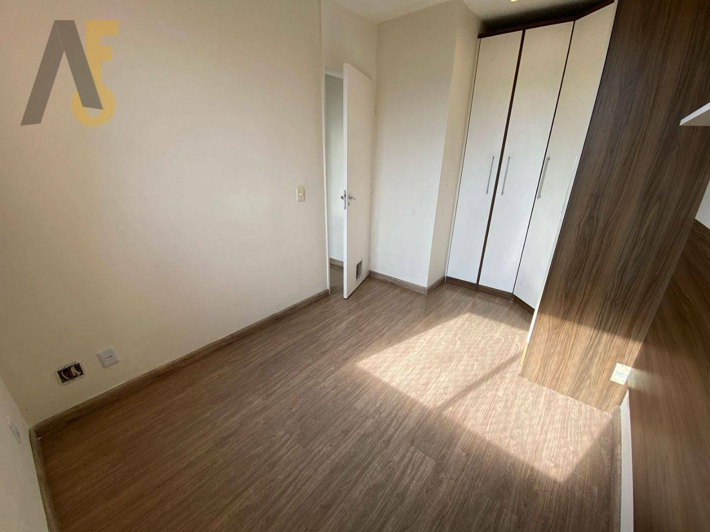 Apartamento à venda com 2 quartos, 48m² - Foto 11