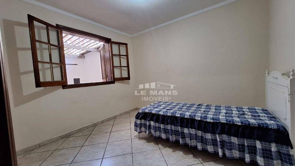 Casa à venda com 4 quartos, 150m² - Foto 26