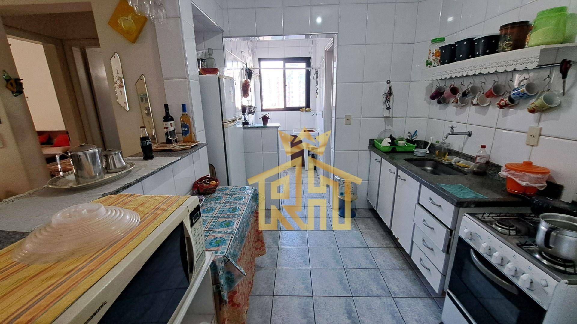 Apartamento à venda com 1 quarto, 60m² - Foto 16