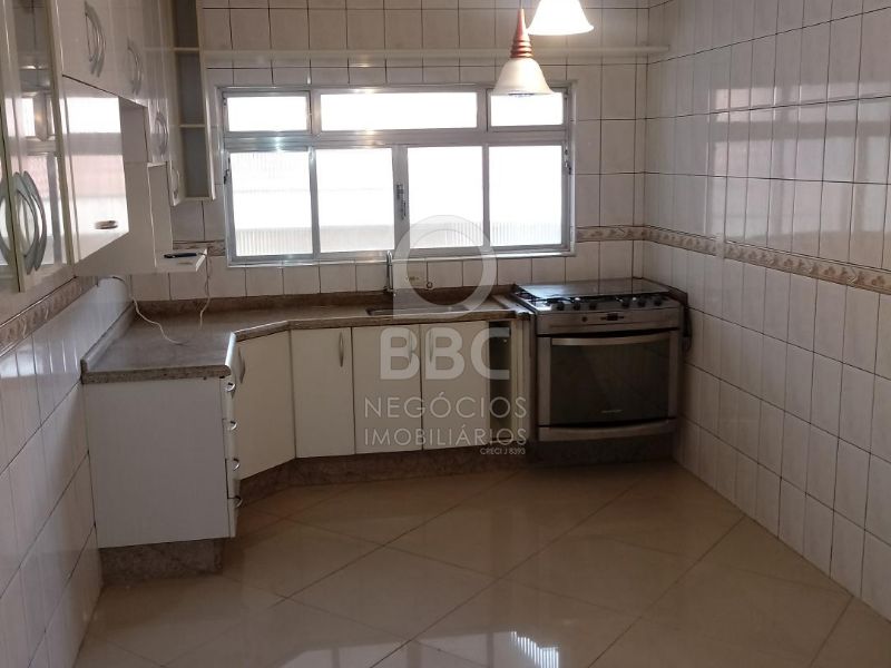 Sobrado à venda com 3 quartos, 223m² - Foto 6