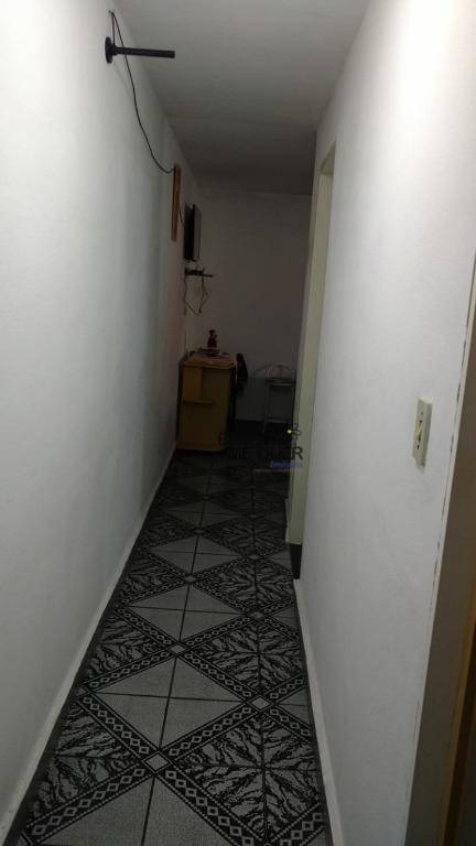 Casa à venda com 4 quartos, 125m² - Foto 25