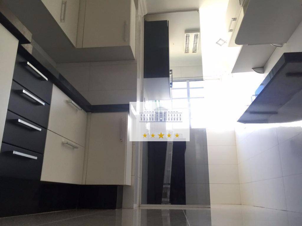 Apartamento à venda com 2 quartos, 45m² - Foto 2