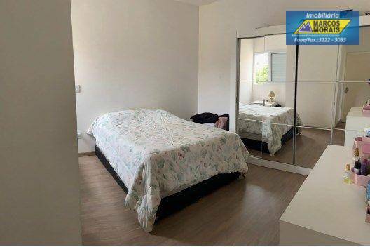 Apartamento à venda com 2 quartos, 70m² - Foto 5