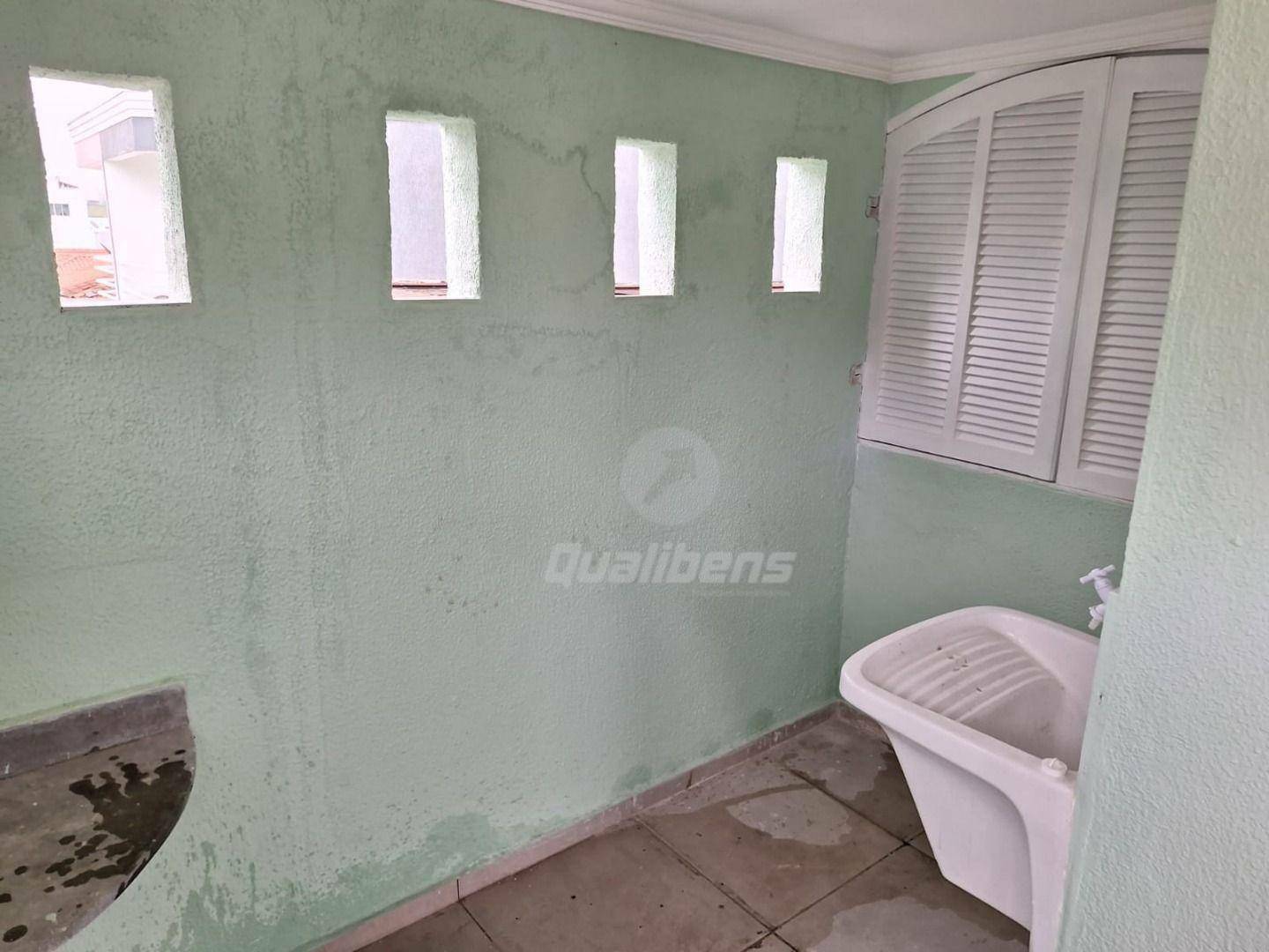 Sobrado à venda com 2 quartos, 140m² - Foto 5