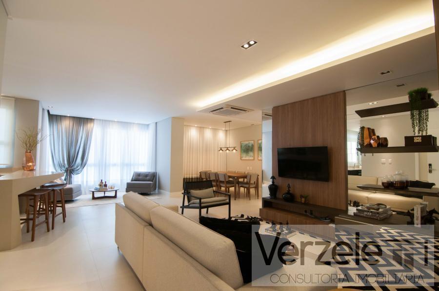 Apartamento à venda com 4 quartos, 153m² - Foto 29