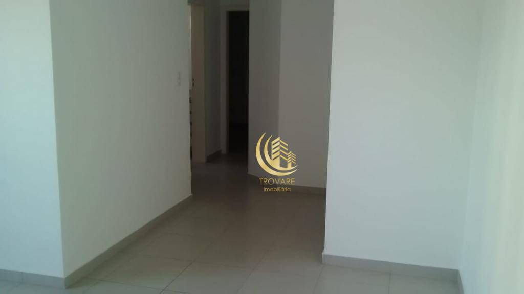 Apartamento à venda com 2 quartos, 67m² - Foto 12