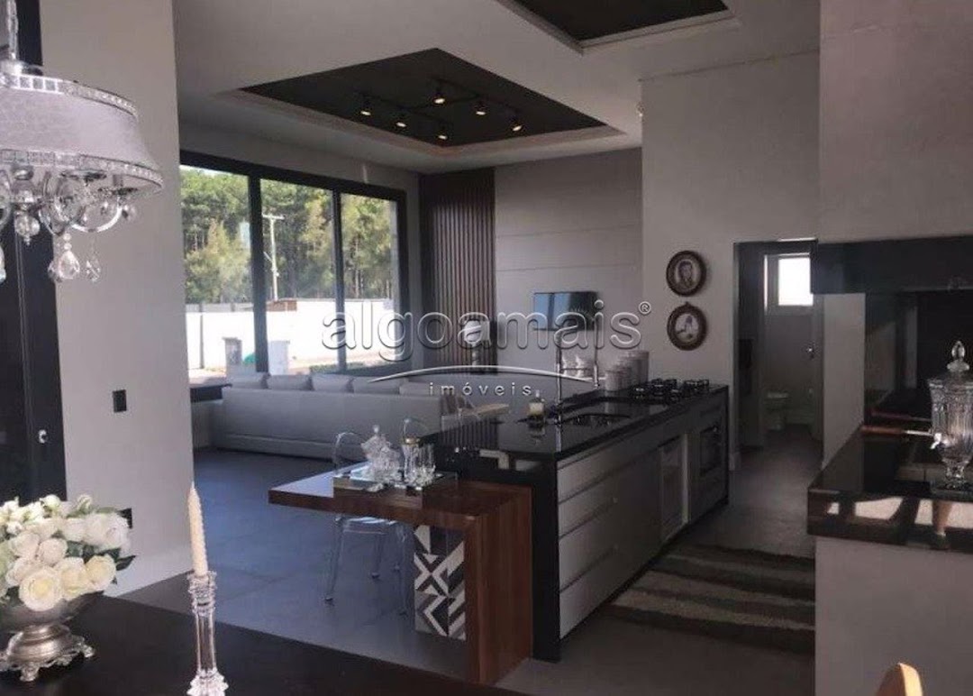 Casa de Condomínio à venda com 4 quartos, 208m² - Foto 7